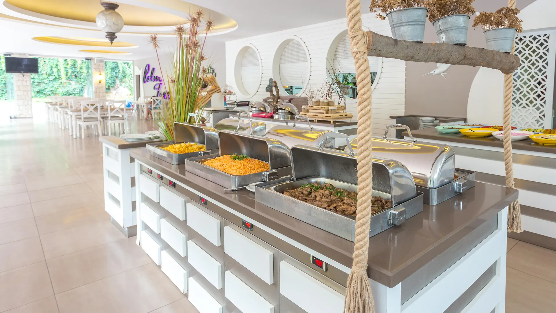 Flamingo Hotel & Spa - Pet Friendly Ολουντενίζ