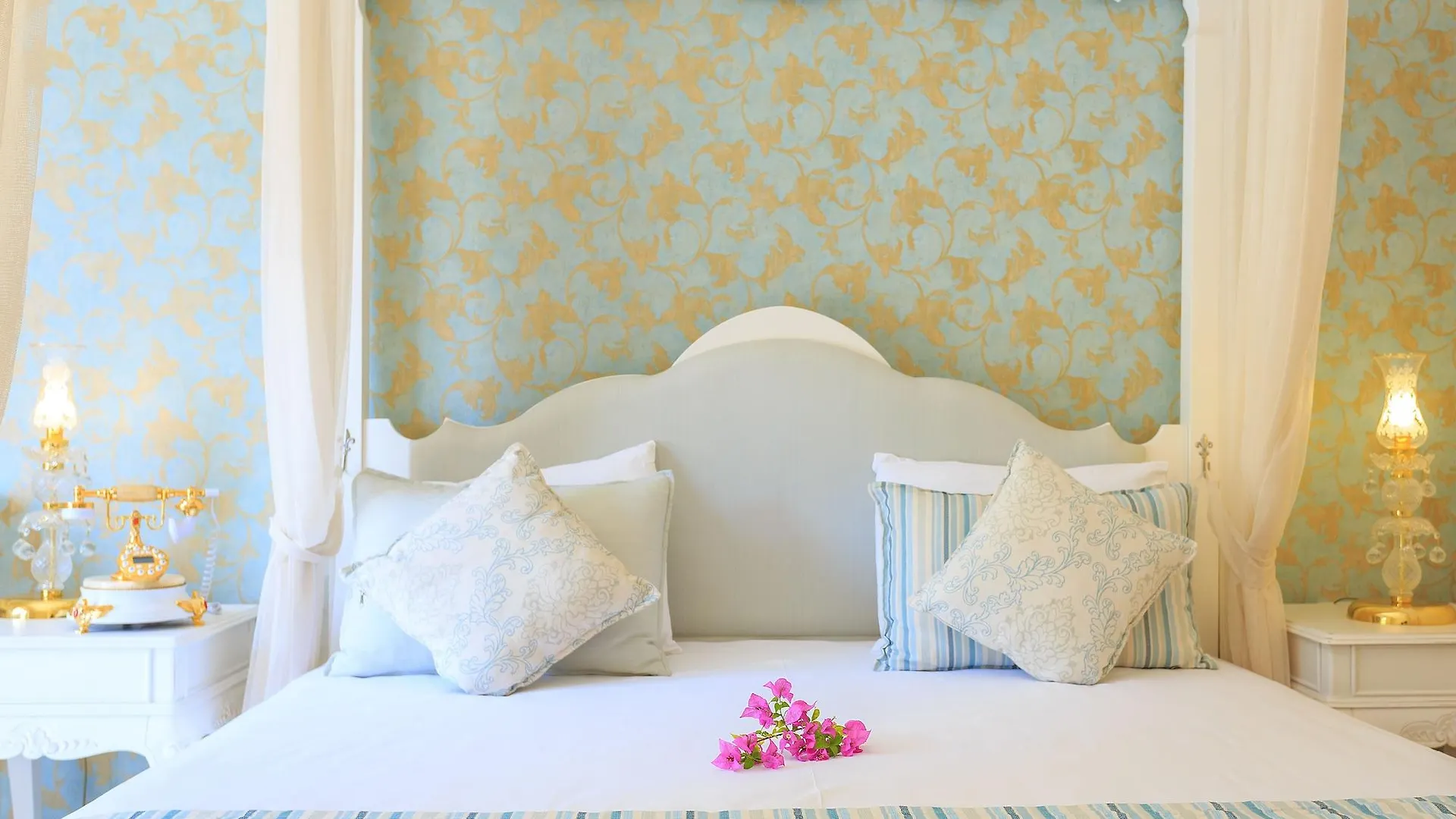 Flamingo Hotel & Spa - Pet Friendly Ölüdeniz