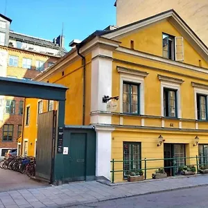Lilla Brunn Hostel Stockholm