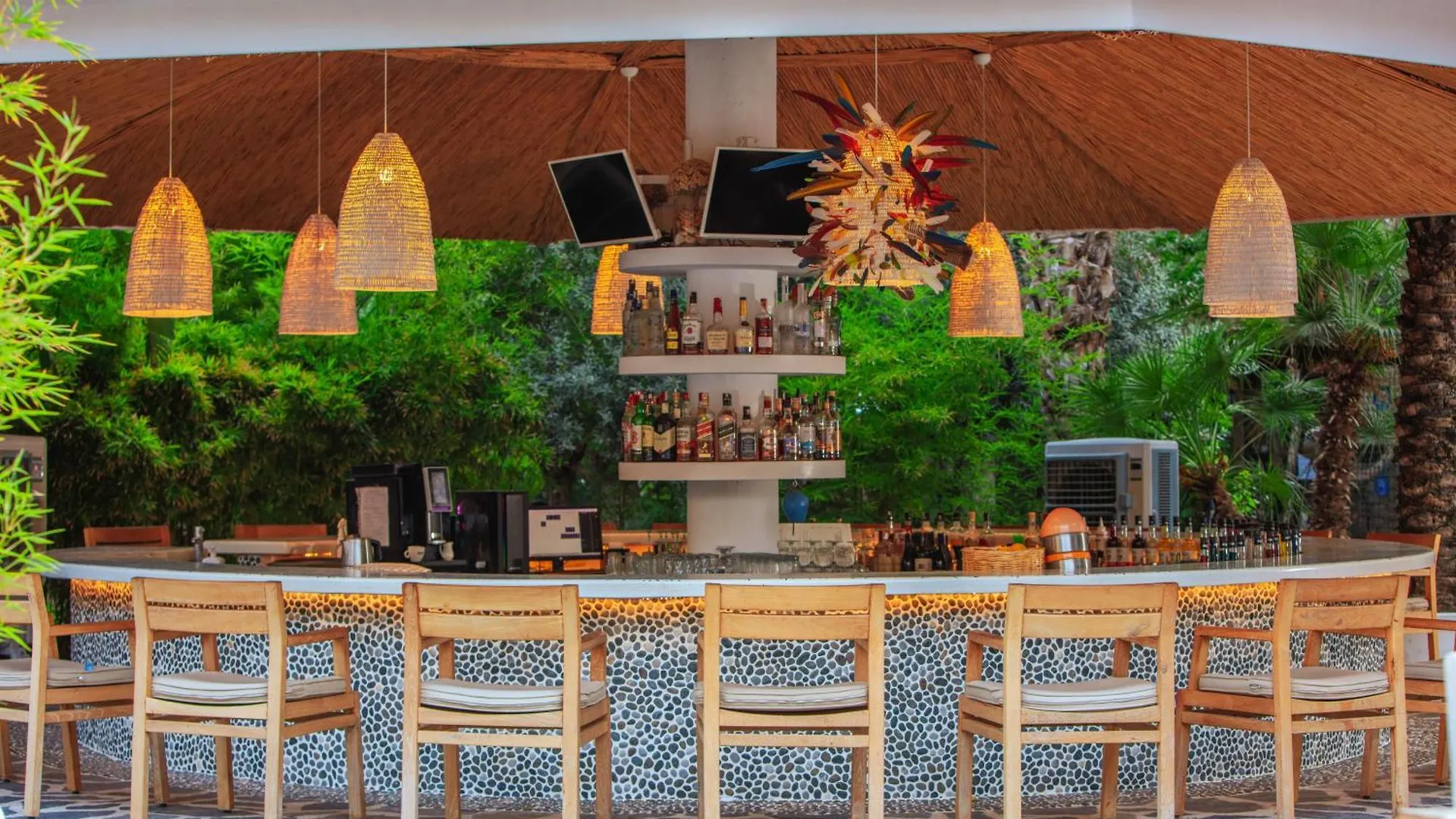 Flamingo Hotel & Spa - Pet Friendly Oludeniz